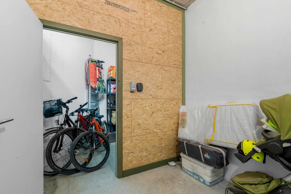 Resale - 2 Bedroom 2 Bathroom Apartment in El Raso -  - Alicante