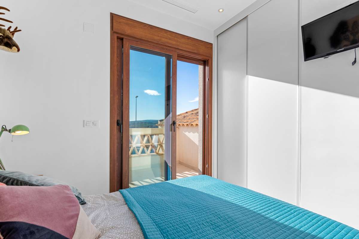 Resale - 3 Bedroom 2 Bathroom Villa in Benijófar -  - Alicante