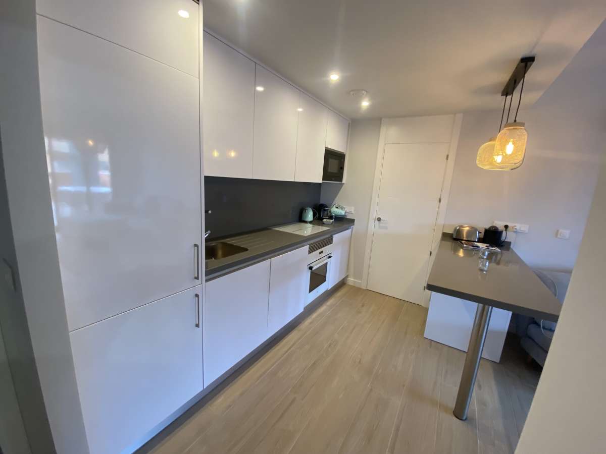 Resale - 2 Bedroom 2 Bathroom Apartment in Villamartín -  - Alicante