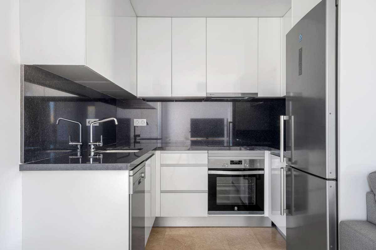 Resale - 3 Bedroom 2 Bathroom Apartment in Villamartín -  - Alicante