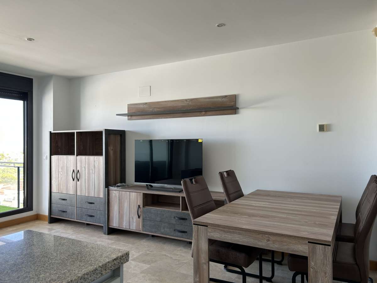 Resale - 2 Bedroom 2 Bathroom Apartment in Dehesa de Campoamor -  - Alicante