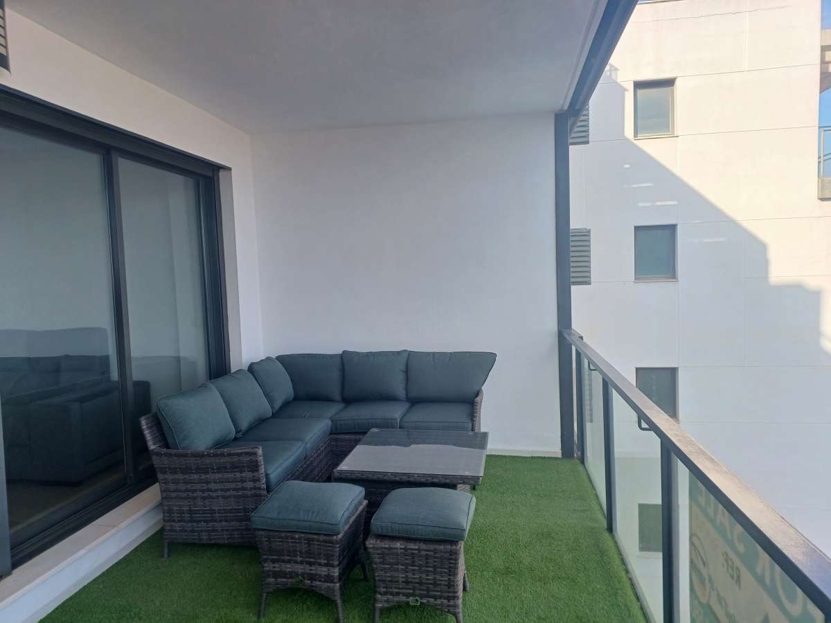 Resale - 2 Bedroom 2 Bathroom Apartment in Dehesa de Campoamor -  - Alicante