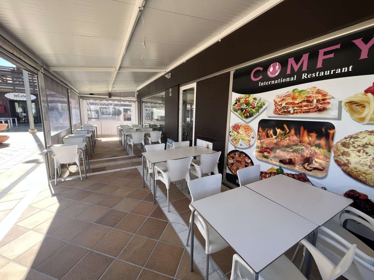 Resale - Commercial in Dehesa de Campoamor -  - Alicante