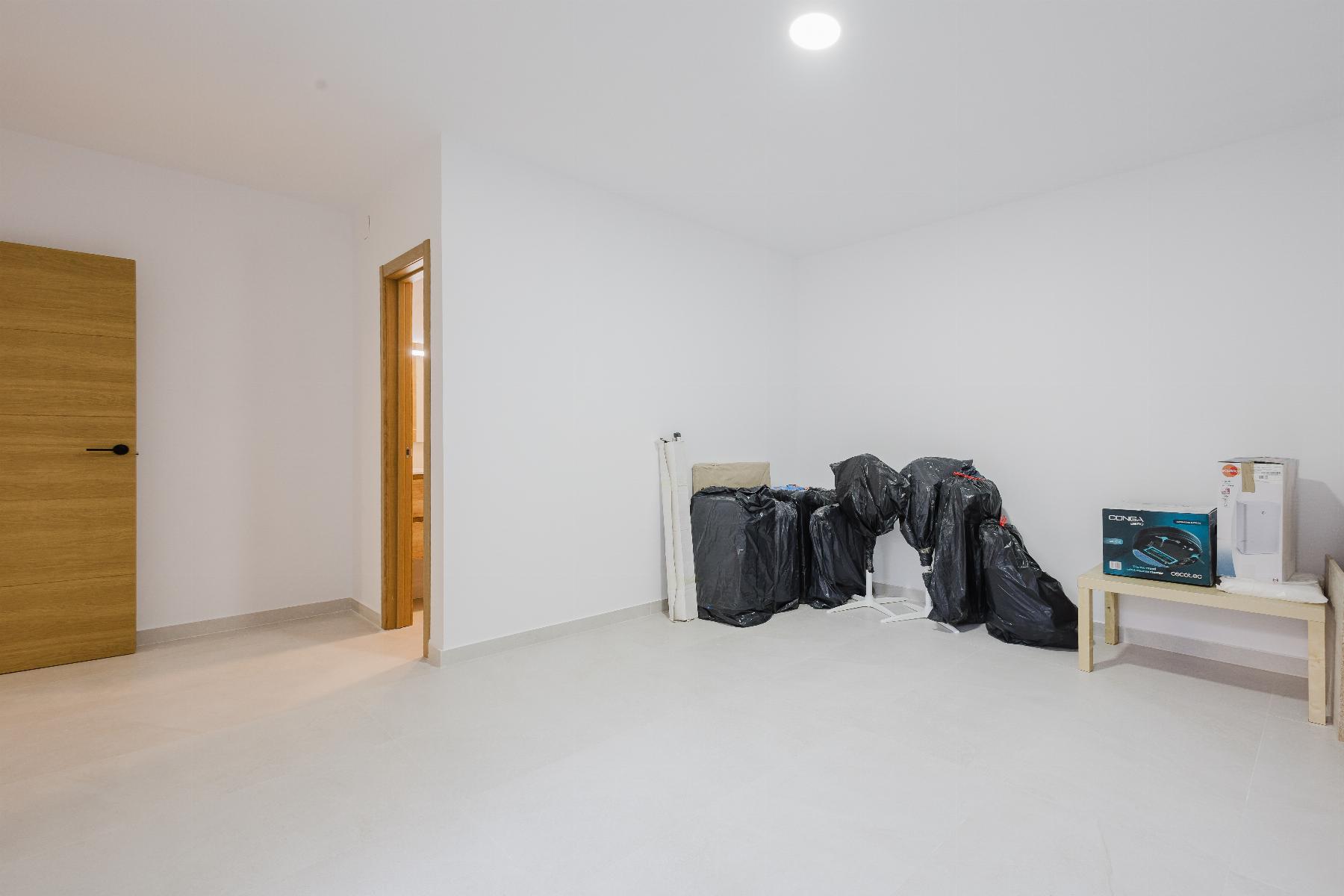 Resale - 4 Bedroom 4 Bathroom Villa in Algorfa - Campo de Golf - Algorfa - Alicante