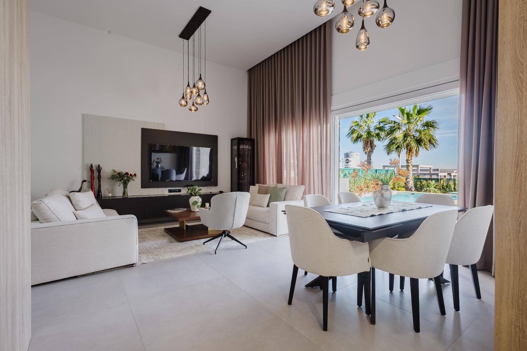 Resale - 4 Bedroom 4 Bathroom Villa in Algorfa - Campo de Golf - Algorfa - Alicante