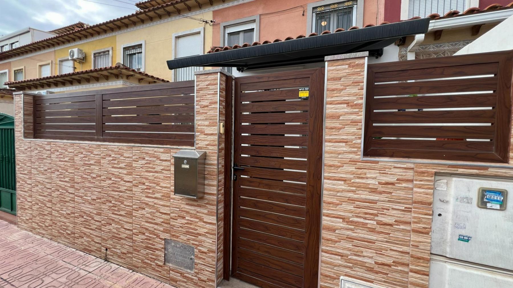 Resale - 2 Bedroom 2 Bathroom Bungalow in Torrevieja - TORRETAS - Alicante