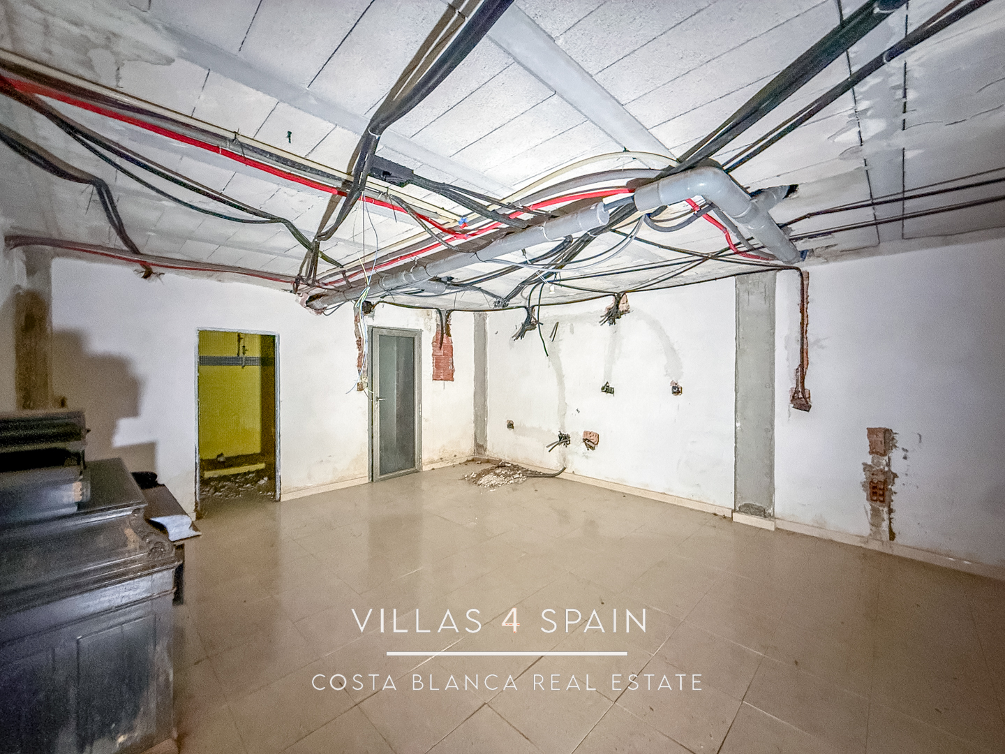 Resale - Business for sale / transfer in Ciudad Quesada High street - avda. de las naciones - Alicante