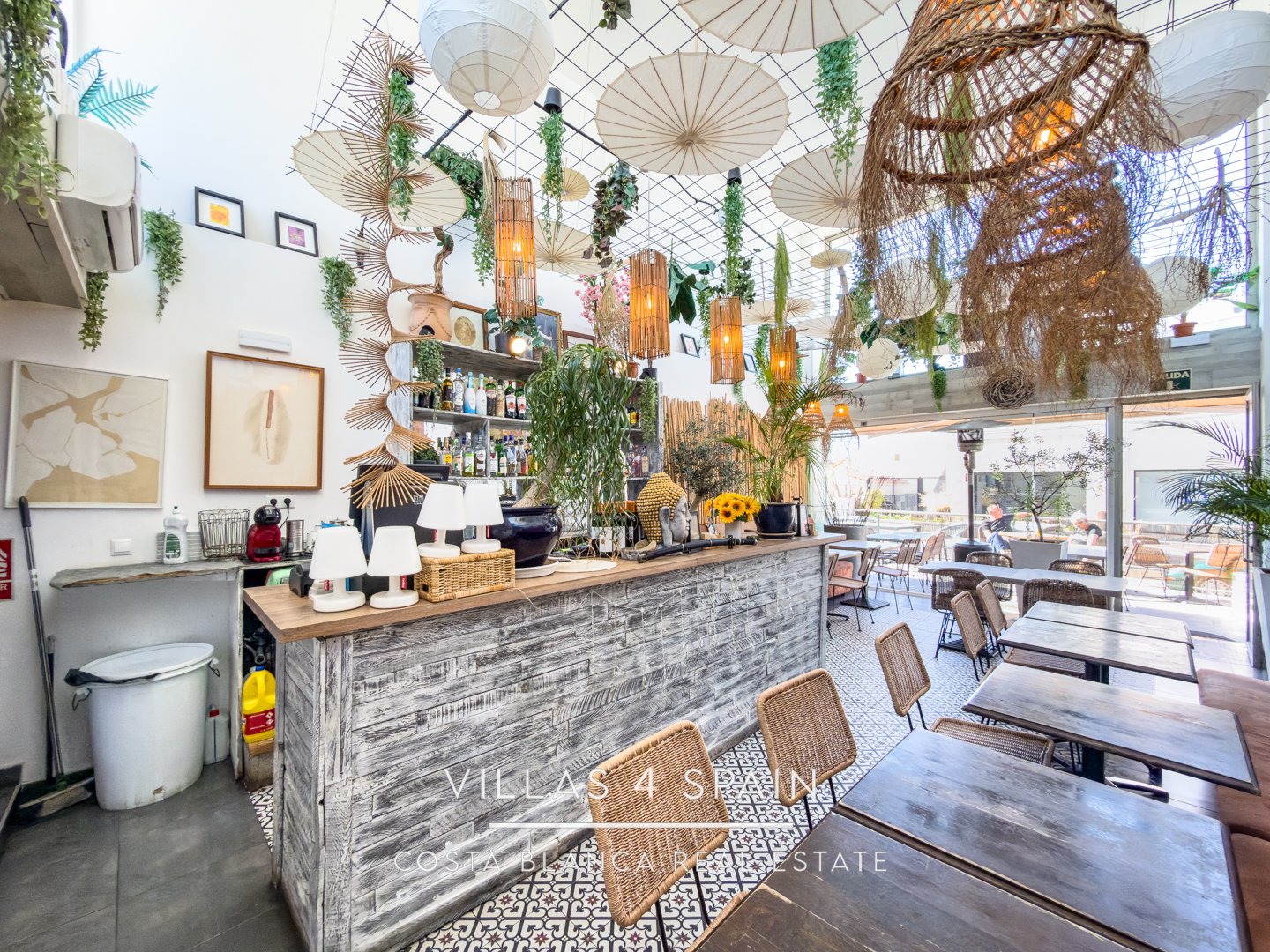 Resale - Business for sale / transfer in Ciudad Quesada High street - avda. de las naciones - Alicante