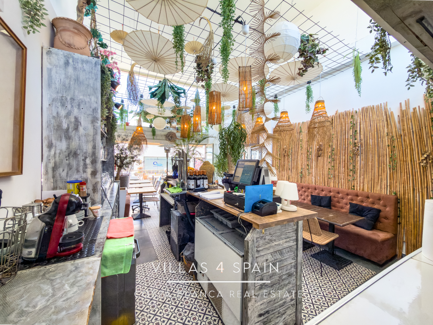 Resale - Business for sale / transfer in Ciudad Quesada High street - avda. de las naciones - Alicante