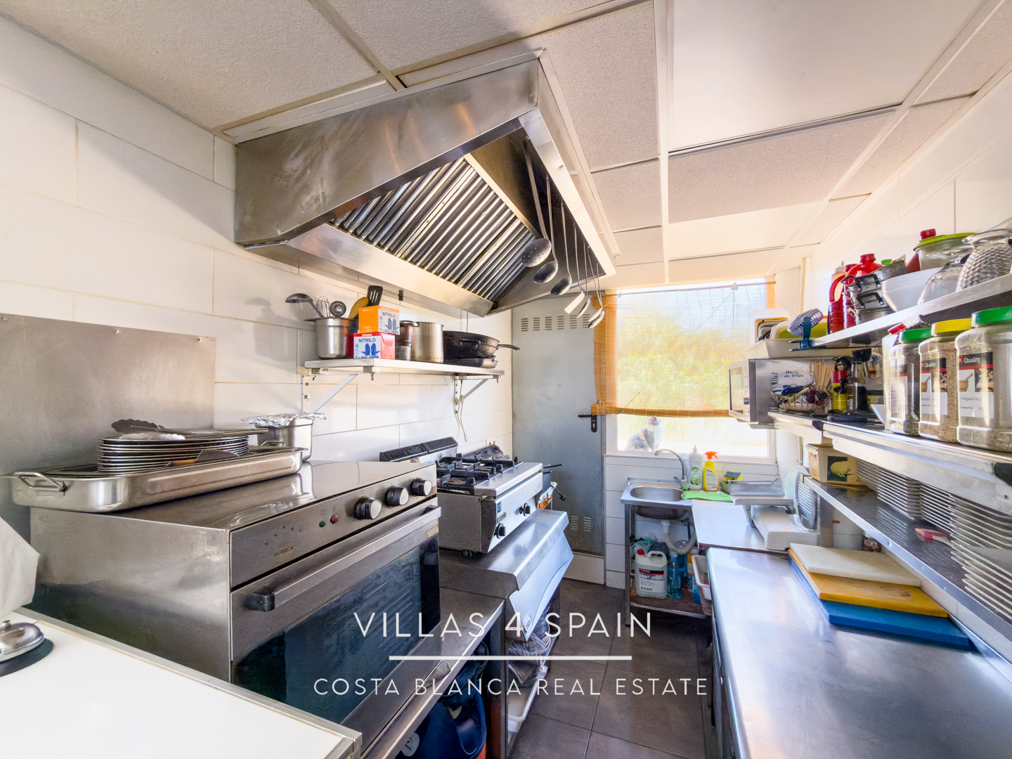 Resale - Business for sale / transfer in Ciudad Quesada High street - avda. de las naciones - Alicante