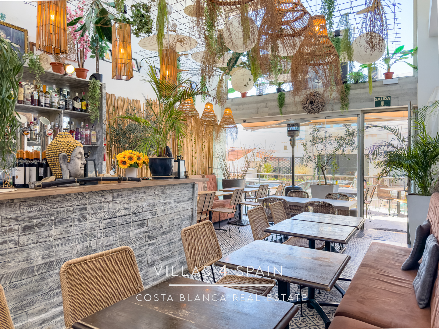 Resale - Business for sale / transfer in Ciudad Quesada High street - avda. de las naciones - Alicante