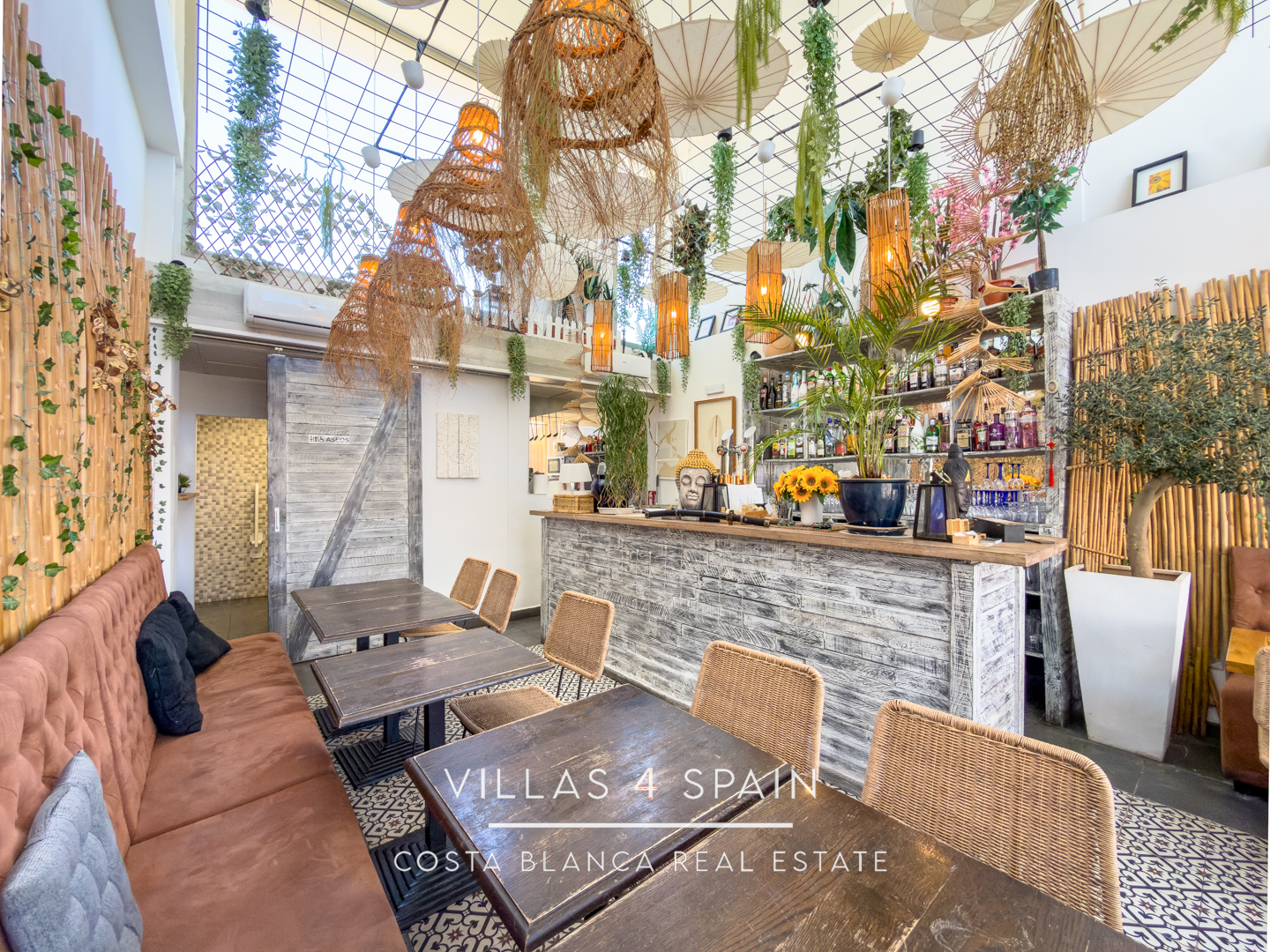 Resale - Business for sale / transfer in Ciudad Quesada High street - avda. de las naciones - Alicante