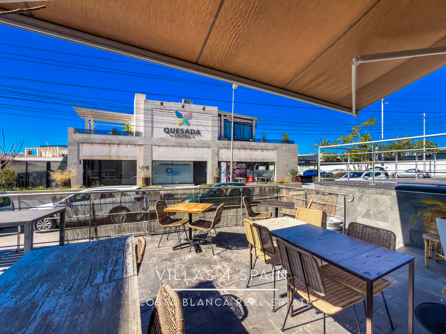 Resale - Business for sale / transfer in Ciudad Quesada High street - avda. de las naciones - Alicante