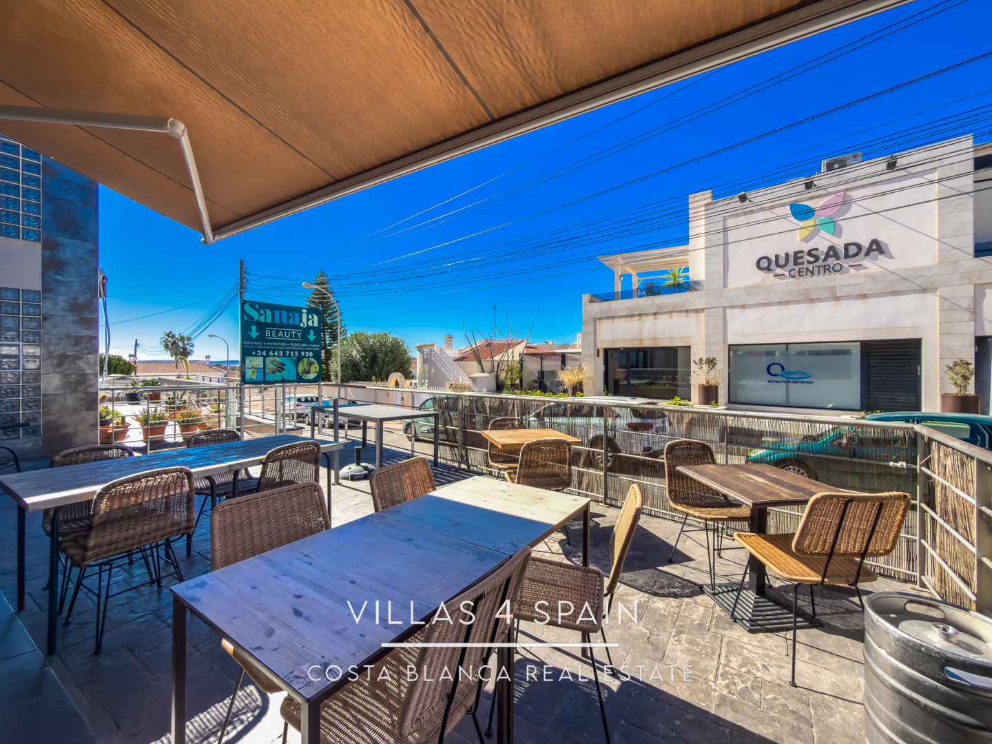 Resale - Business for sale / transfer in Ciudad Quesada High street - avda. de las naciones - Alicante