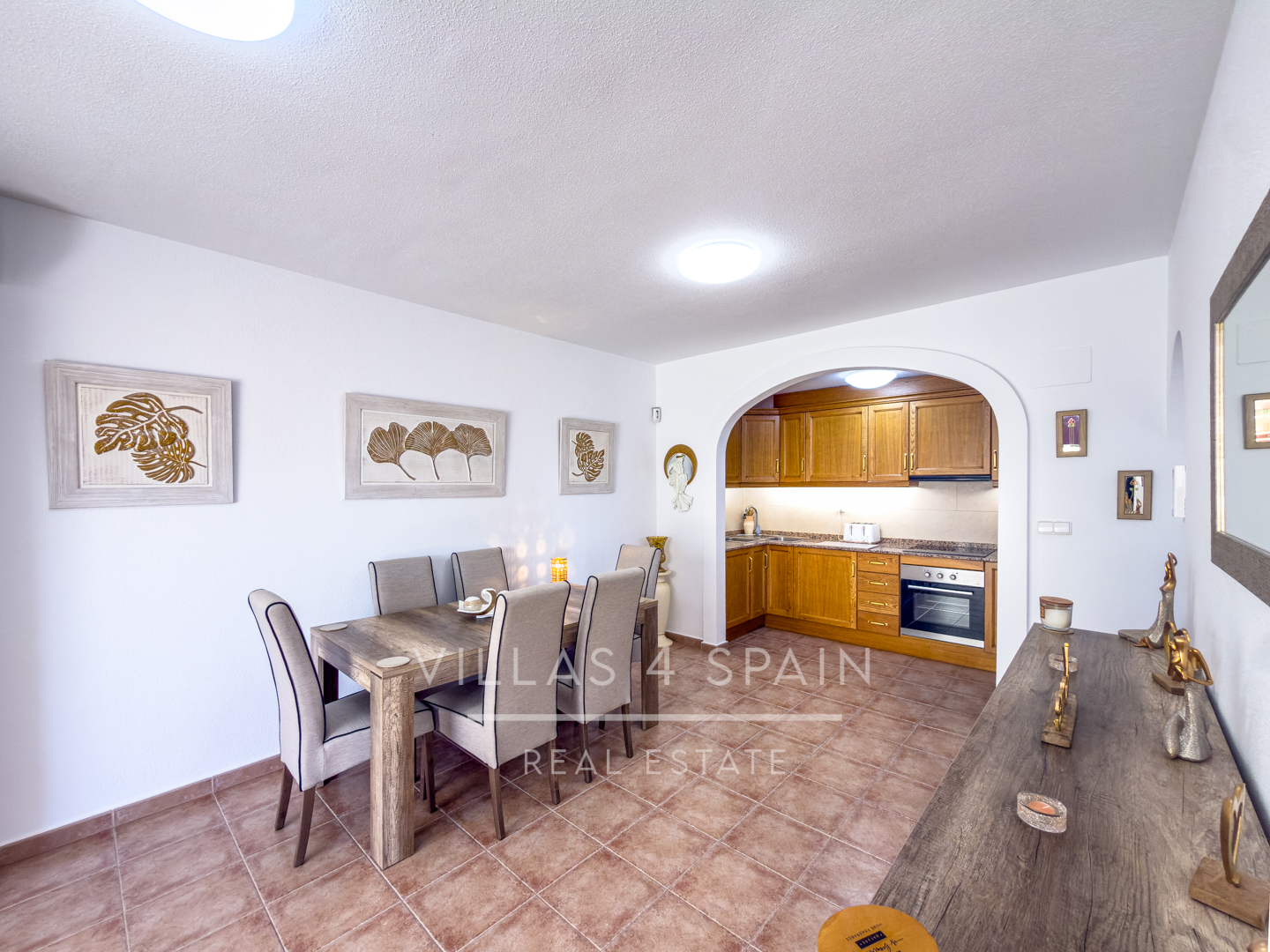Resale - 2 Bed 2 bath villa with roof terrace & community pool in Fortuna - calle cam. de cieza  - Murcia