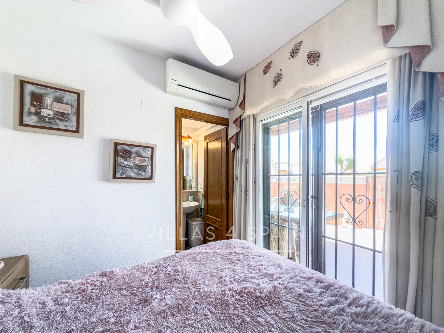 Resale - 2 Bed 2 bath villa with roof terrace & community pool in Fortuna - calle cam. de cieza  - Murcia