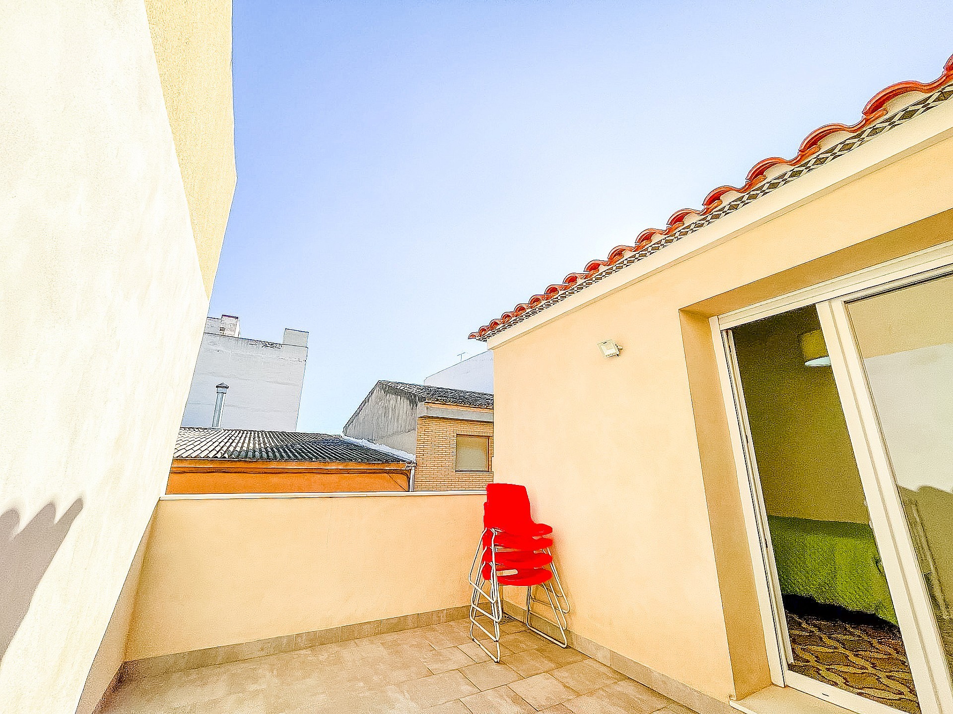Resale - 3 Bedroom 2 Bathroom Townhouse in Pinoso -  - Alicante