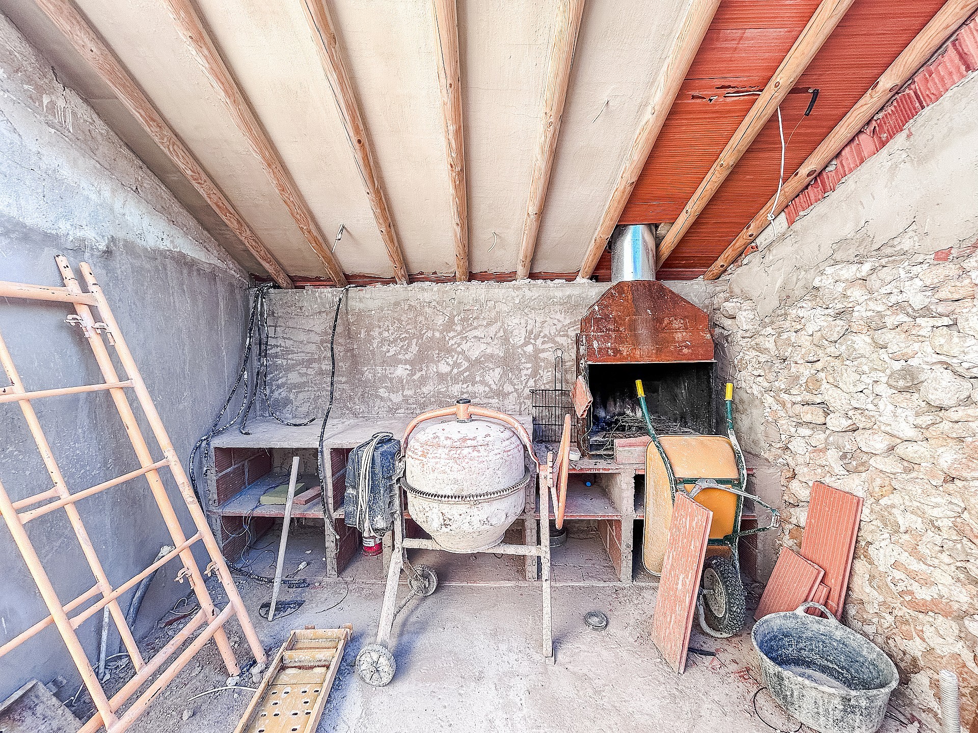 Sold - 2 Bedroom 1 Bathroom Finca in Elda -  - Alicante