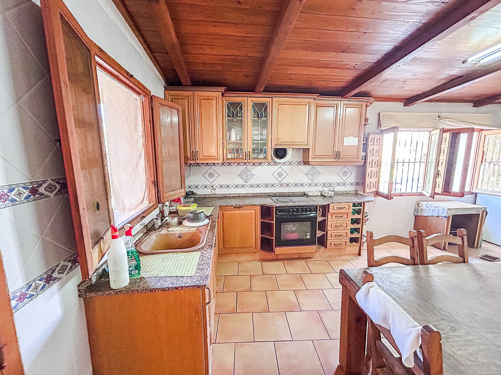 Sold - 4 Bedroom 1 Bathroom Cave House in Casas del Señor -  - Alicante