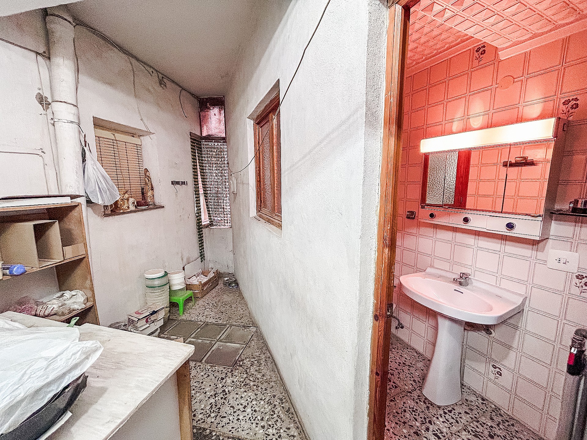 Resale - 6 Bedroom 4 Bathroom Restoration Project in Monóvar -  - Alicante