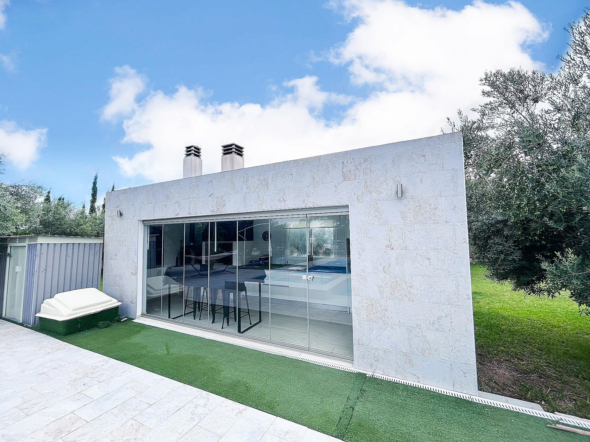 Resale - 3 Bedroom 3 Bathroom Villa in Crevillente -  - Alicante