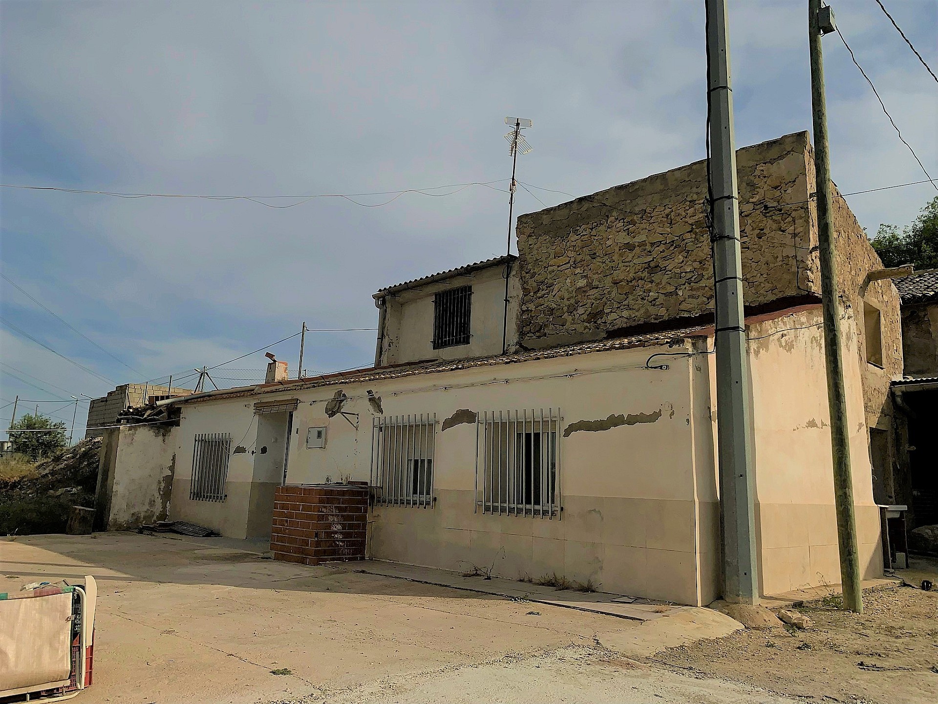 Sold - 3 Bedroom 2 Bathroom Country house in Barinas -  - Murcia