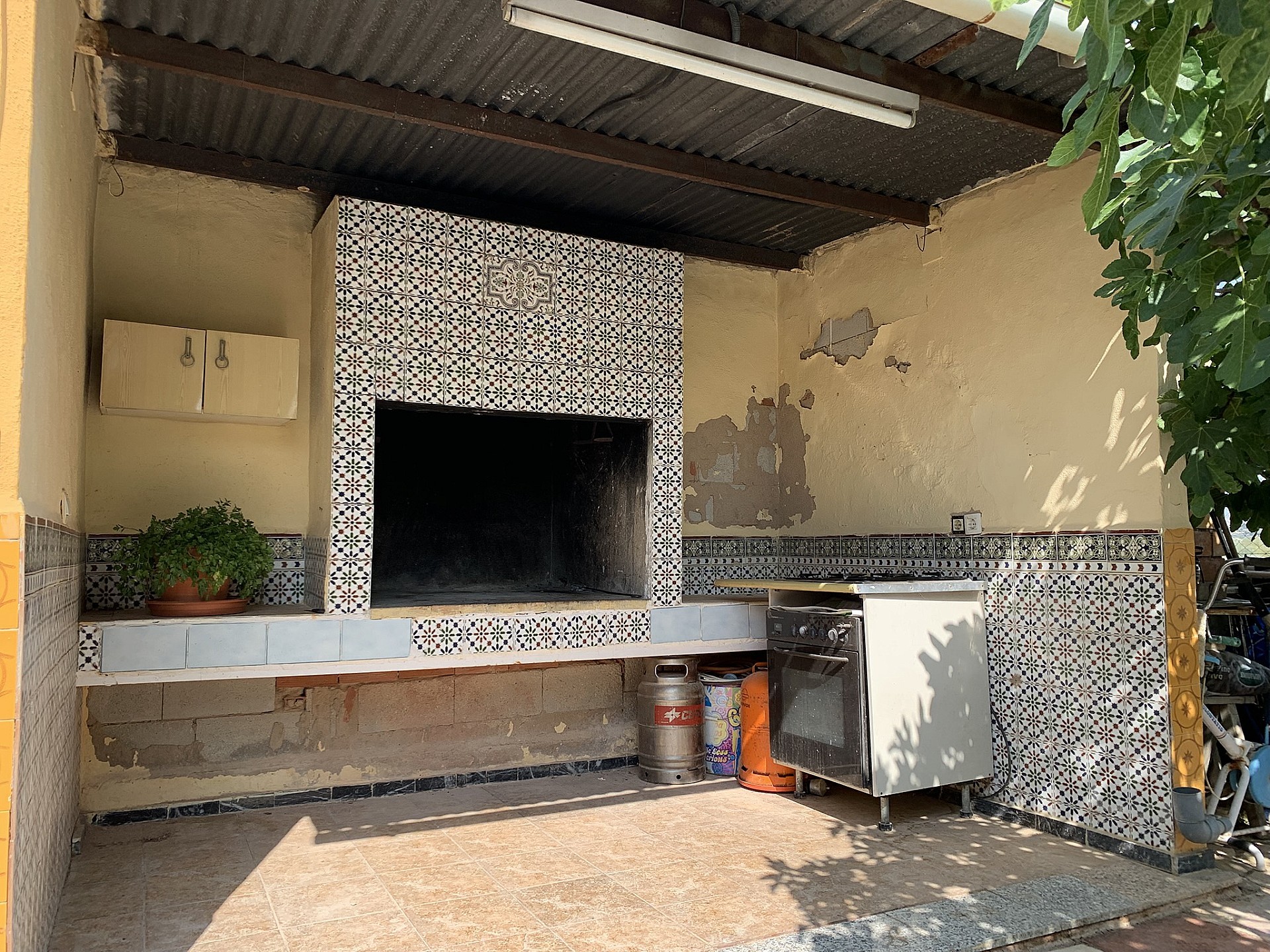 Resale - 3 Bedroom 2 Bathroom Country house in Aspe -  - Alicante