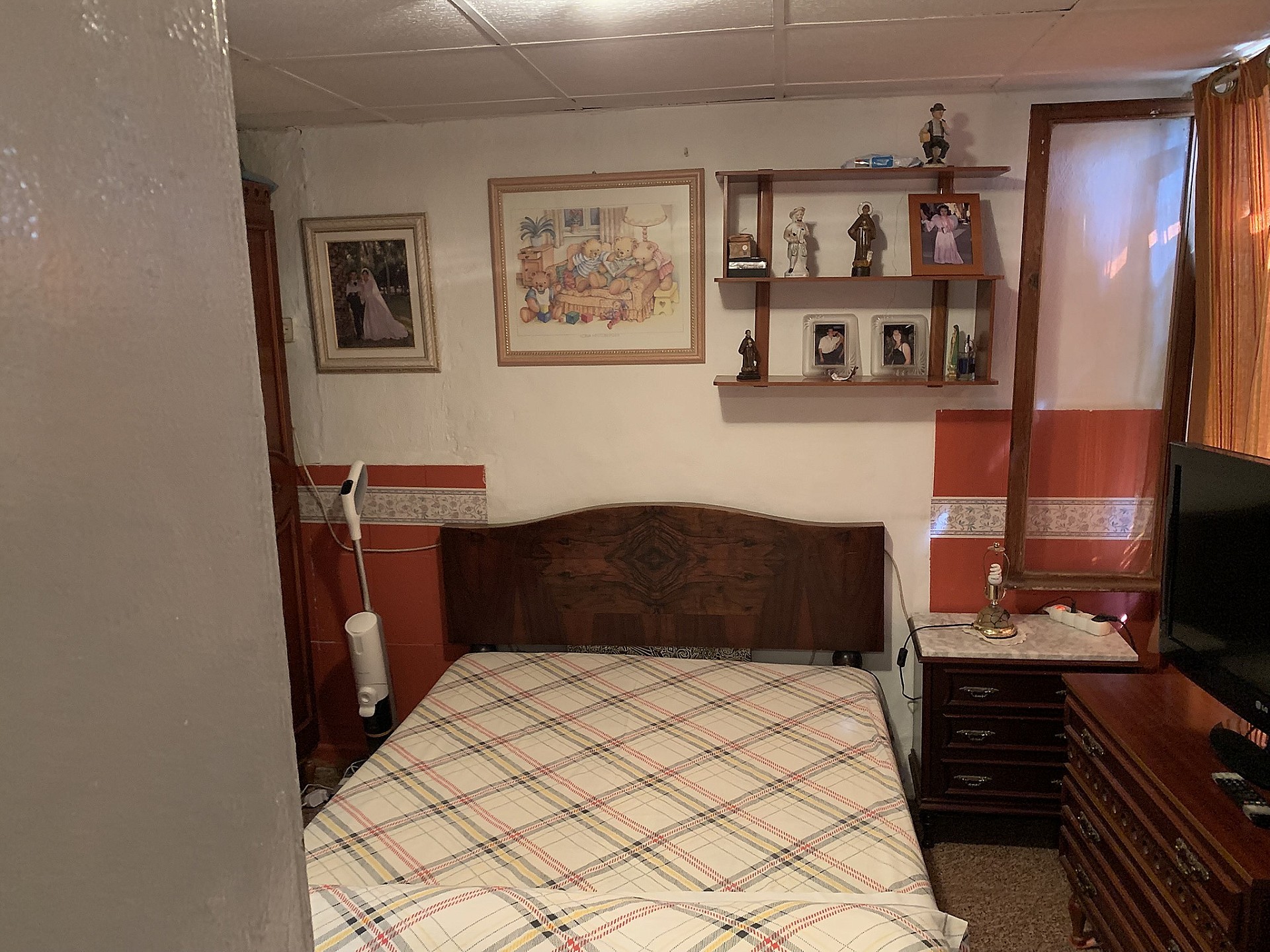 Resale - 3 Bedroom 2 Bathroom Country house in Aspe -  - Alicante