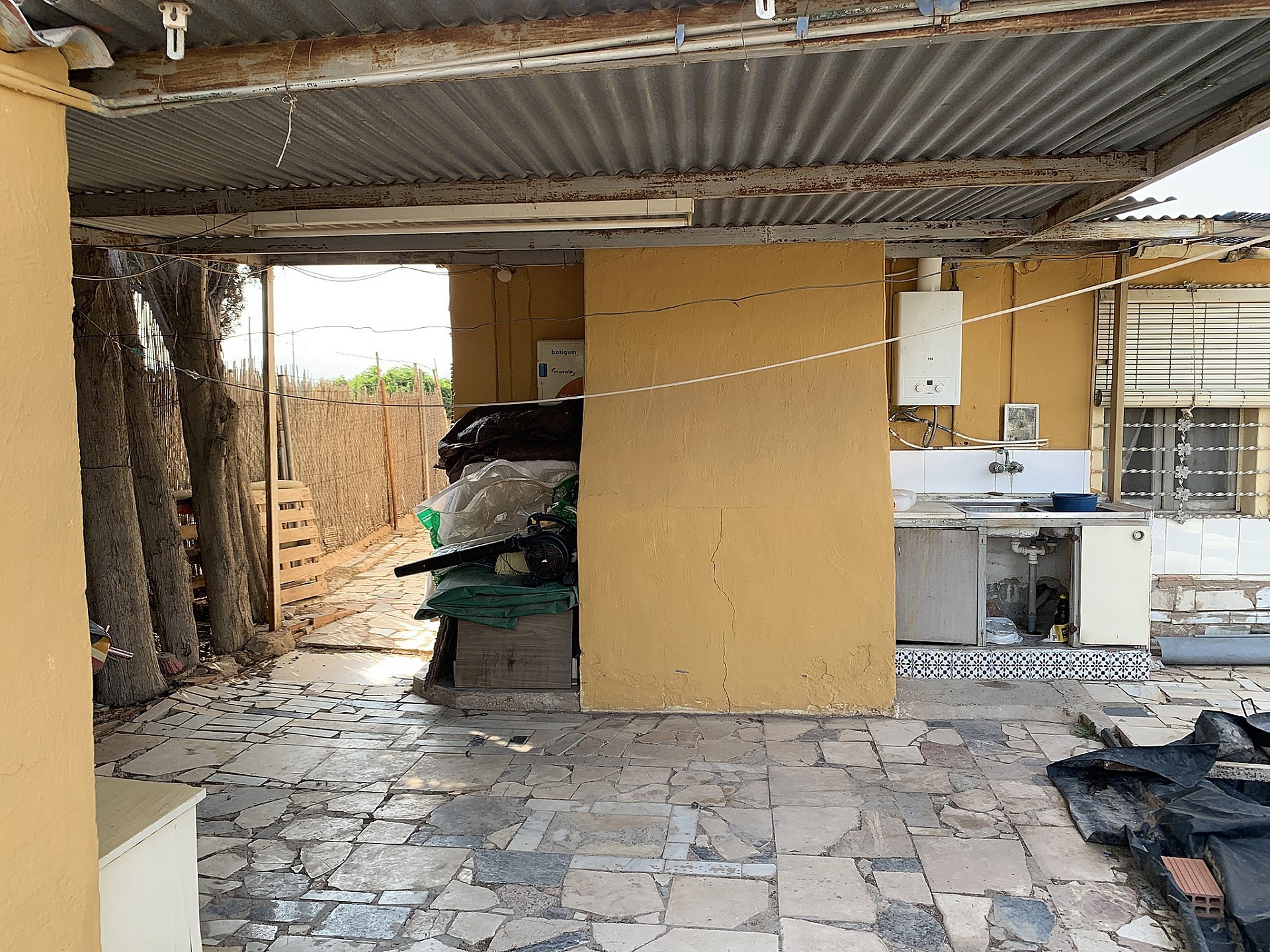 Resale - 3 Bedroom 2 Bathroom Country house in Aspe -  - Alicante
