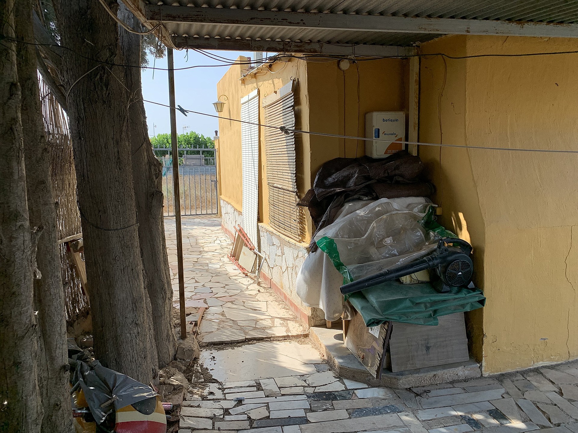 Resale - 3 Bedroom 2 Bathroom Country house in Aspe -  - Alicante