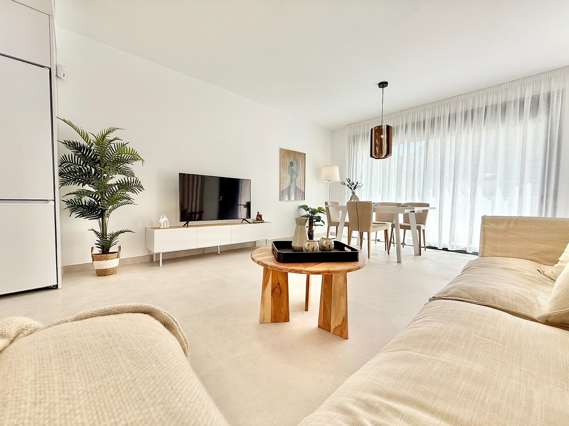Resale - 3 Bedroom 2 Bathroom Villa in Cox -  - Alicante
