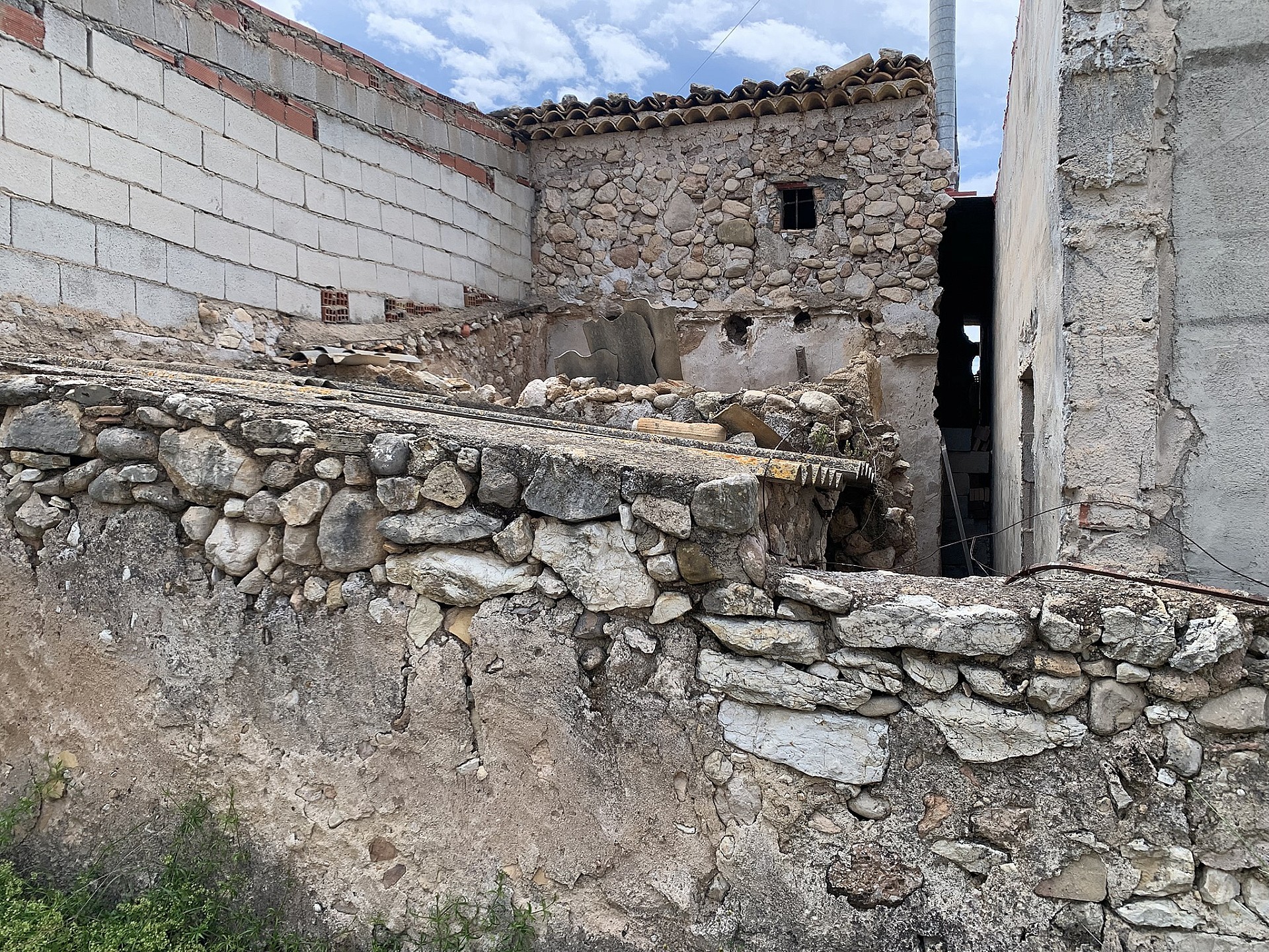 Sold - 3 Bedroom 1 Bathroom Country house in Macisvenda -  - Murcia