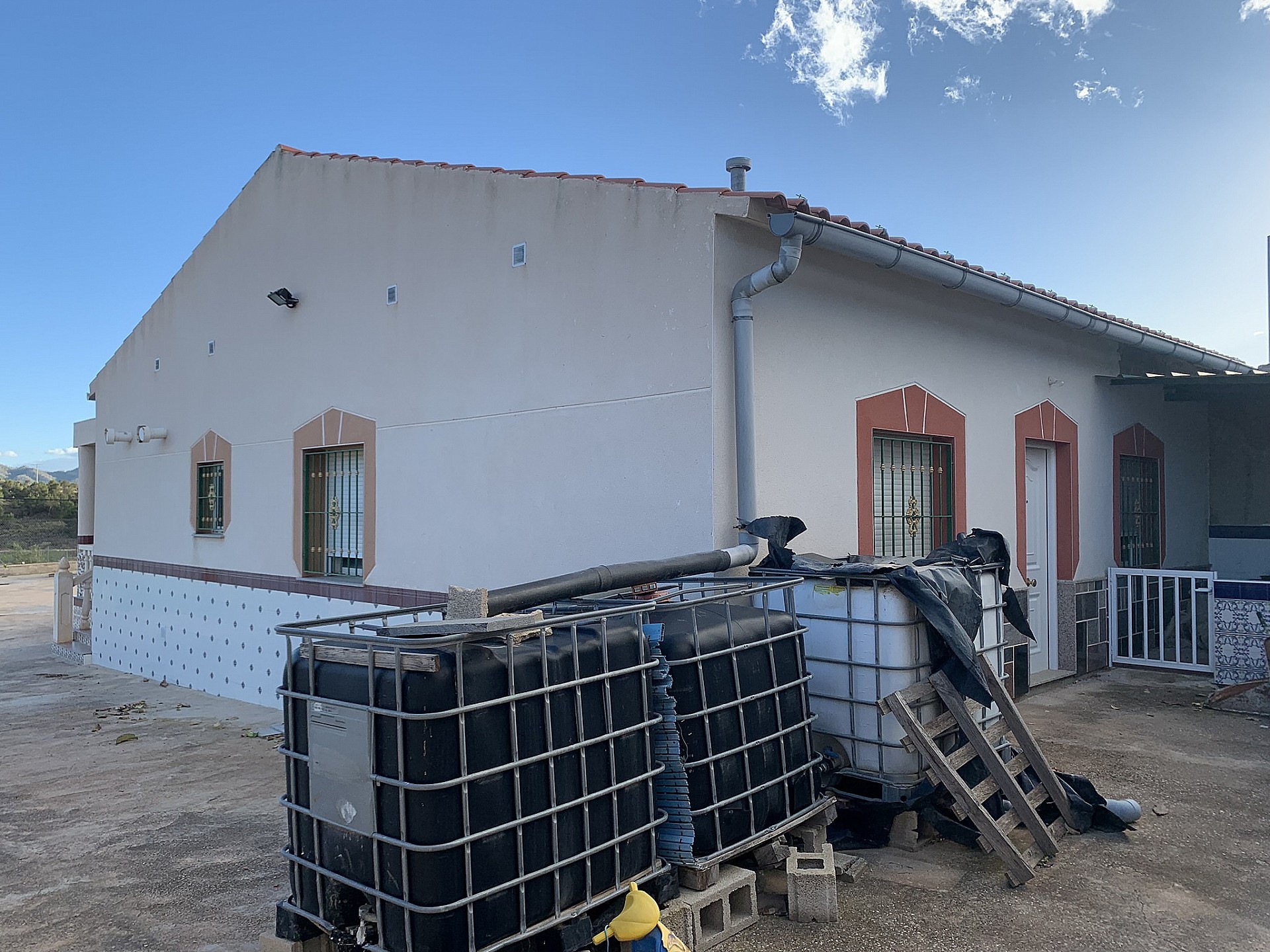 Sold - 3 Bedroom 2 Bathroom Villa in Macisvenda -  - Murcia