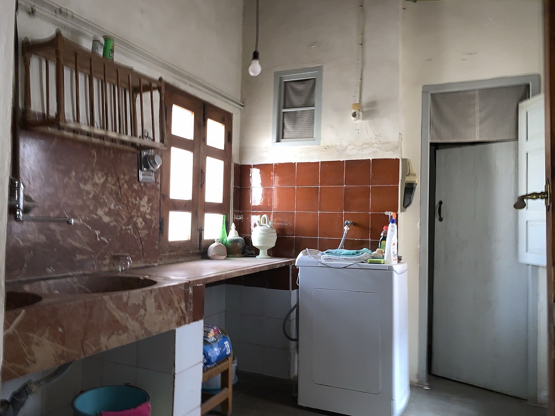 Sold - 7 Bedroom 1 Bathroom Townhouse in Agost -  - Alicante