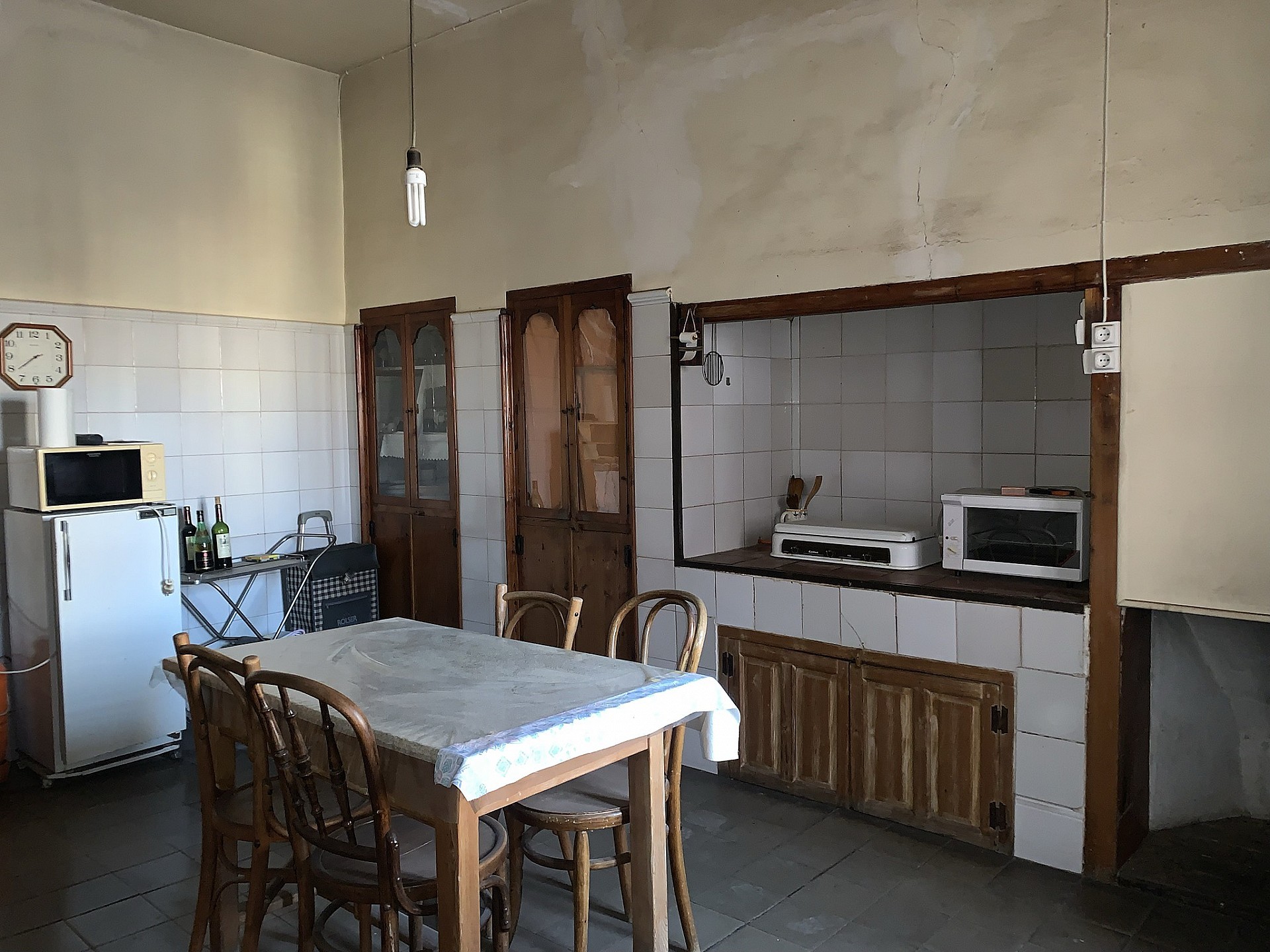 Sold - 7 Bedroom 1 Bathroom Townhouse in Agost -  - Alicante