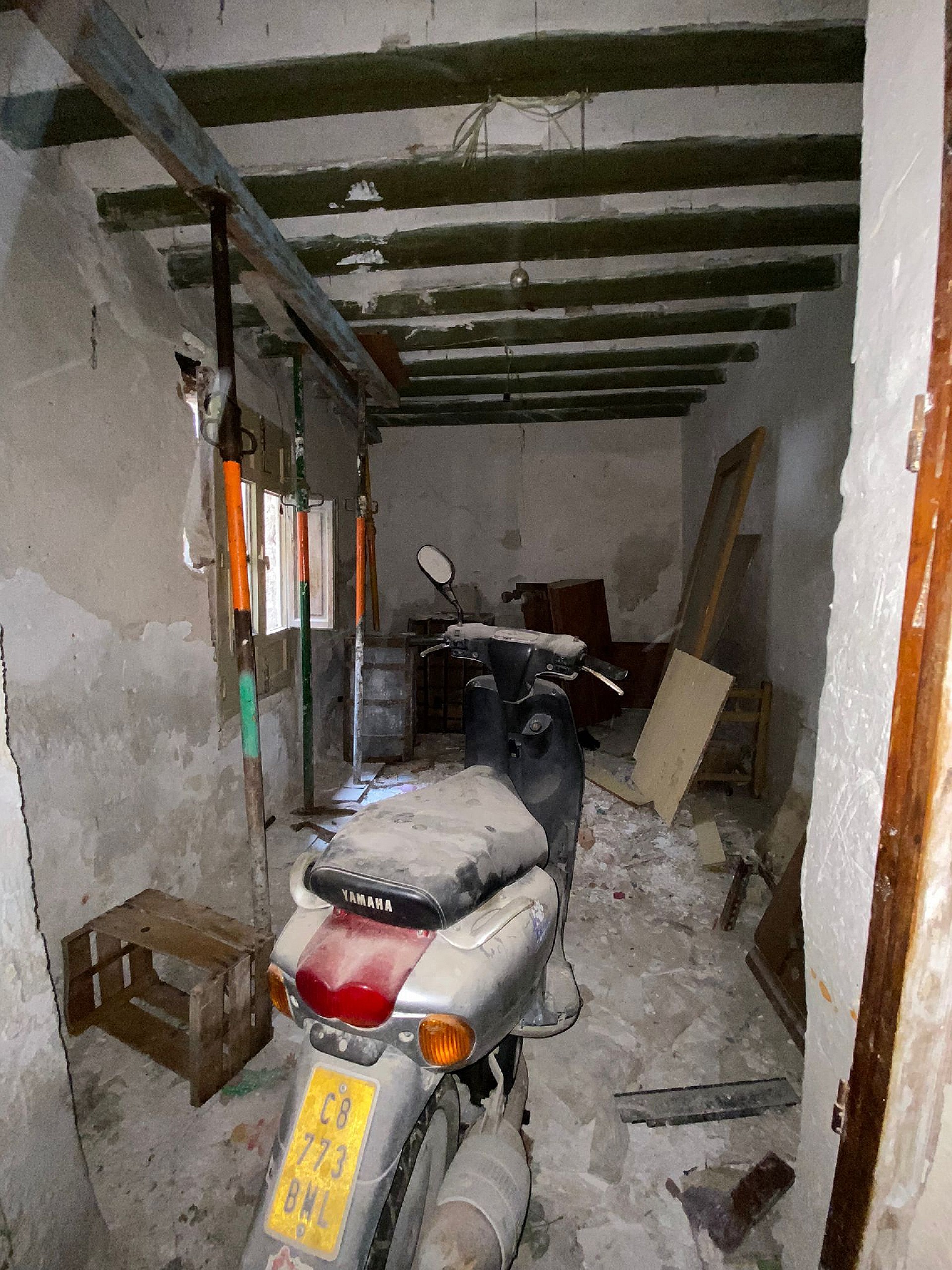 Resale - 5 Bedroom 2 Bathroom Townhouse in Aspe -  - Alicante