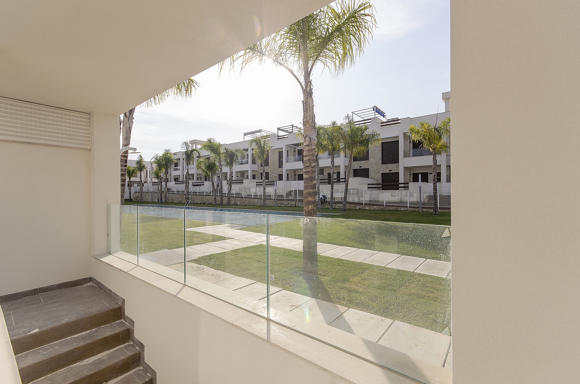 Resale - 2 Bedroom 2 Bathroom Apartment in Torrevieja -  - Alicante