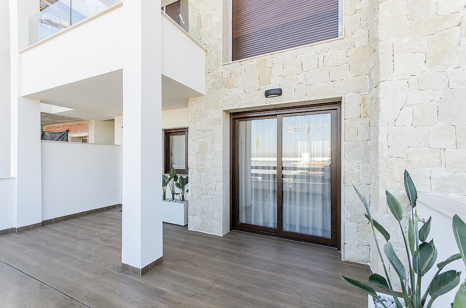 Resale - 2 Bedroom 2 Bathroom Apartment in Torrevieja -  - Alicante