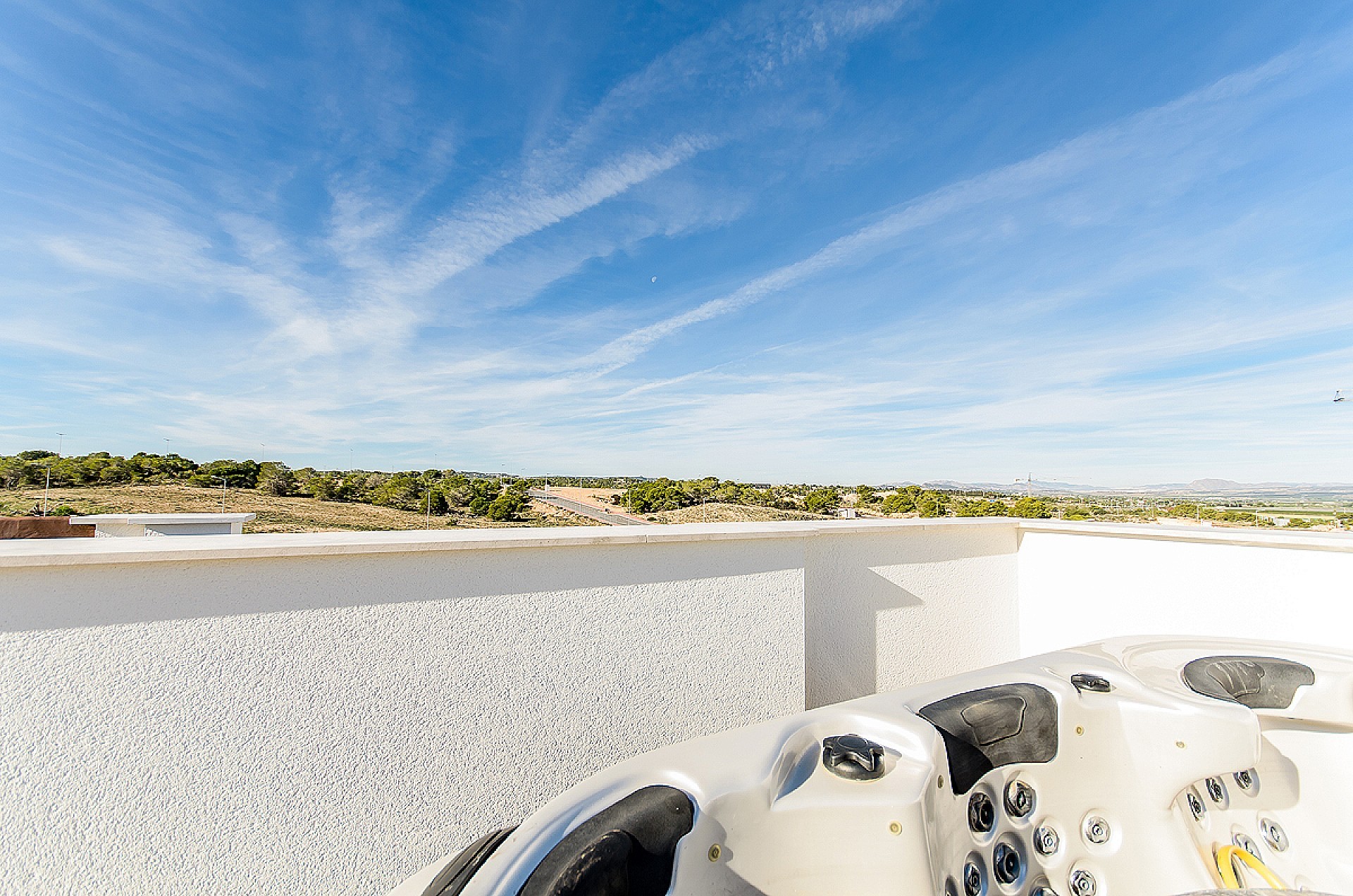 Resale - 2 Bedroom 2 Bathroom Apartment in Torrevieja -  - Alicante