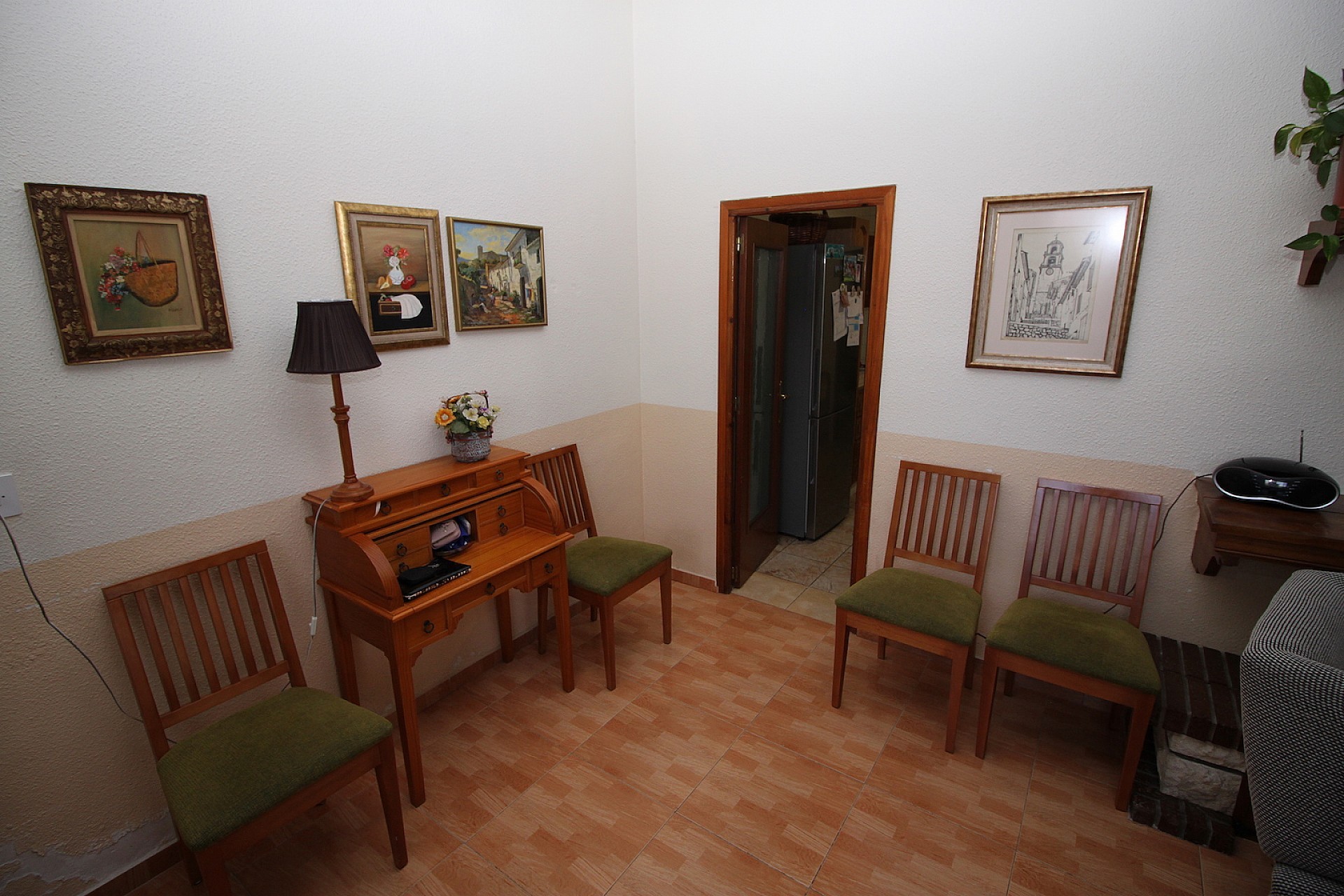 Resale - 4 Bedroom 3 Bathroom Townhouse in Monóvar -  - Alicante