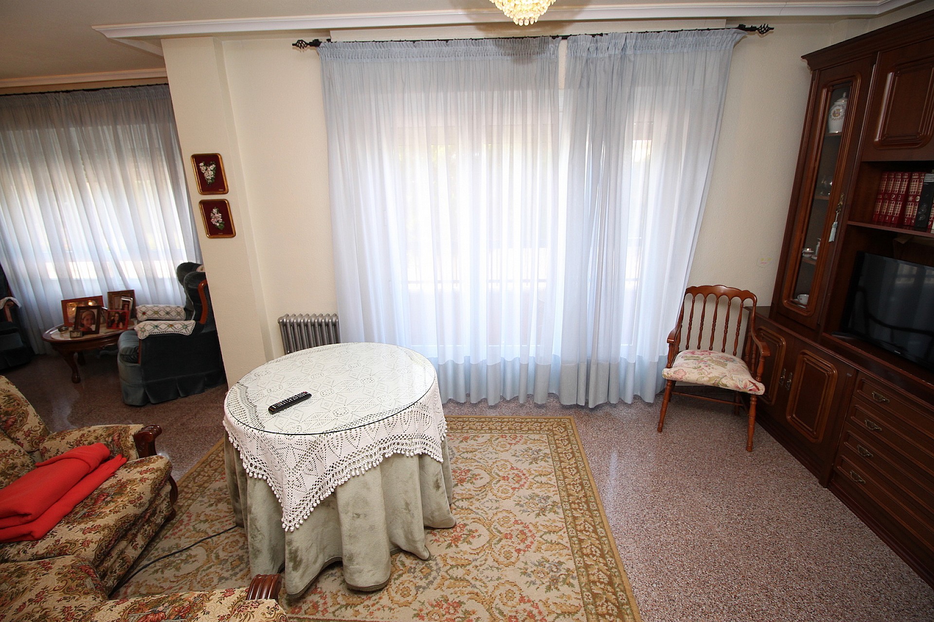 Resale - 4 Bedroom 3 Bathroom Townhouse in Monóvar -  - Alicante