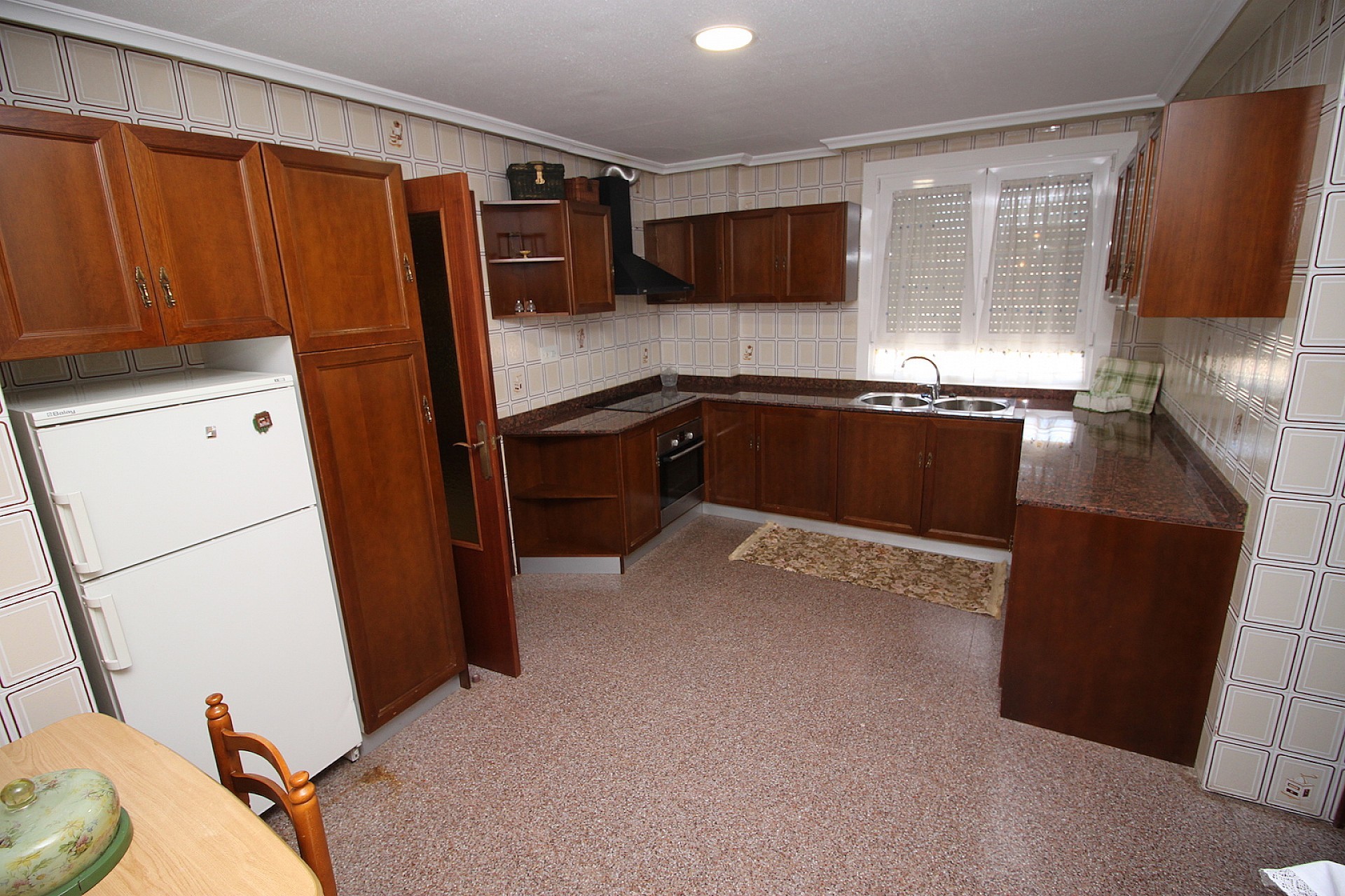Resale - 4 Bedroom 3 Bathroom Townhouse in Monóvar -  - Alicante