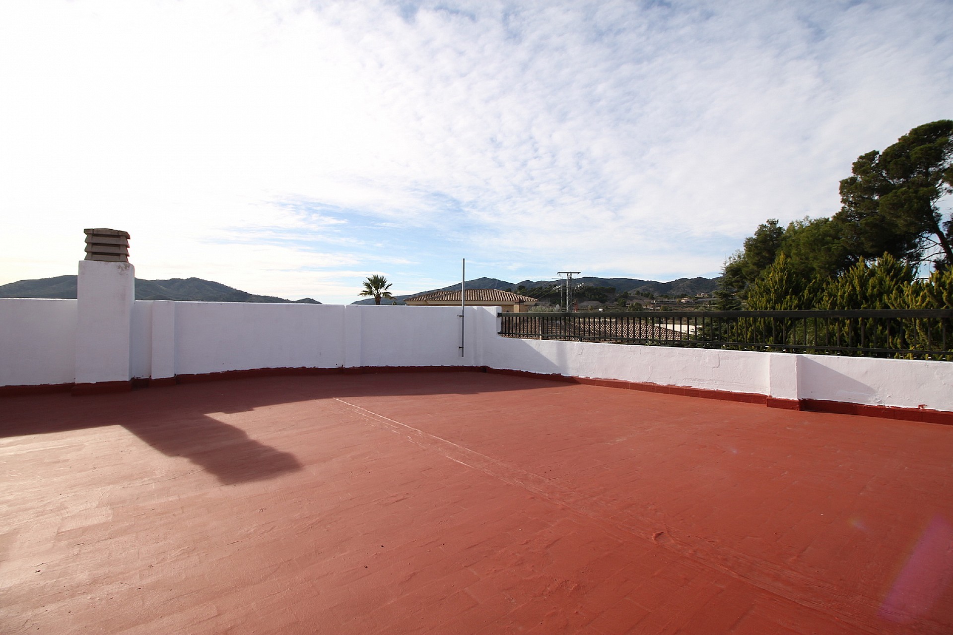 Resale - 4 Bedroom 3 Bathroom Townhouse in Monóvar -  - Alicante