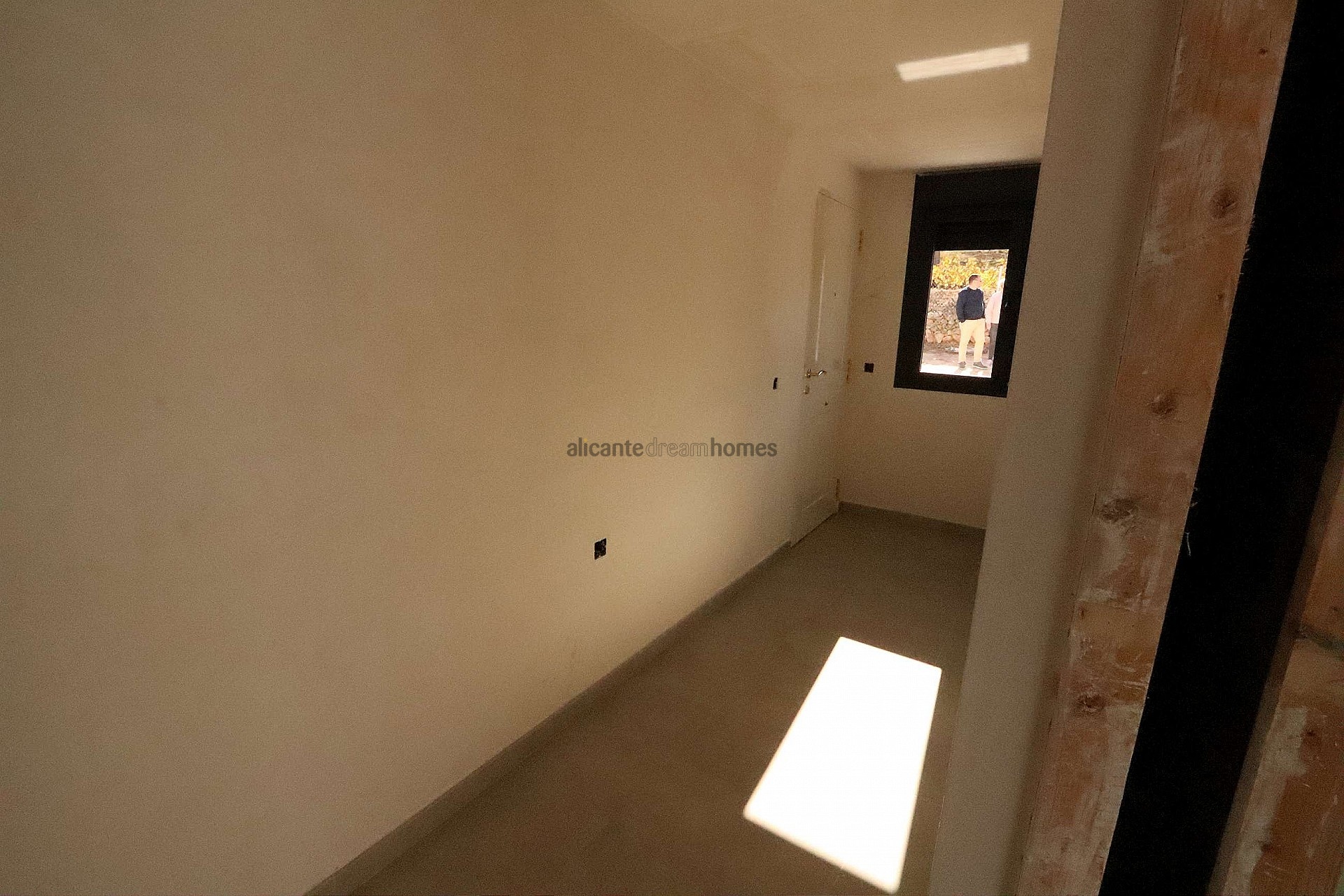 Resale - 3 Bedroom 3 Bathroom Villa in Hondon de las Nieves -  - Alicante