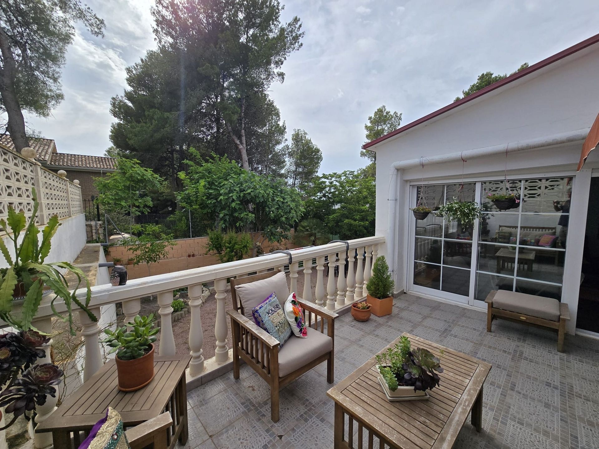 Resale - 3 Bedroom 2 Bathroom Villa in Sax -  - Alicante