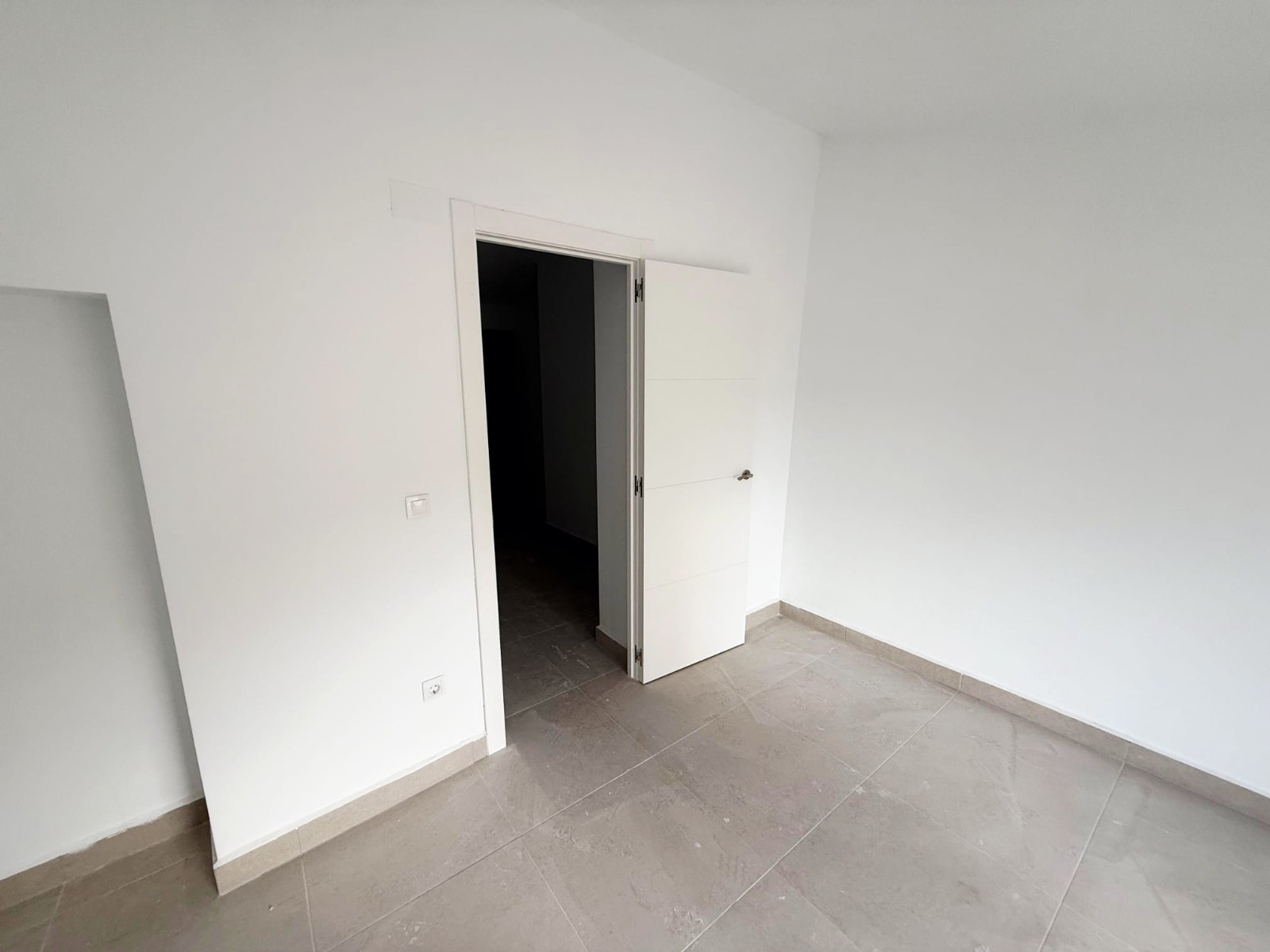 Resale - 3 Bedroom 1 Bathroom Townhouse in Pinoso -  - Alicante