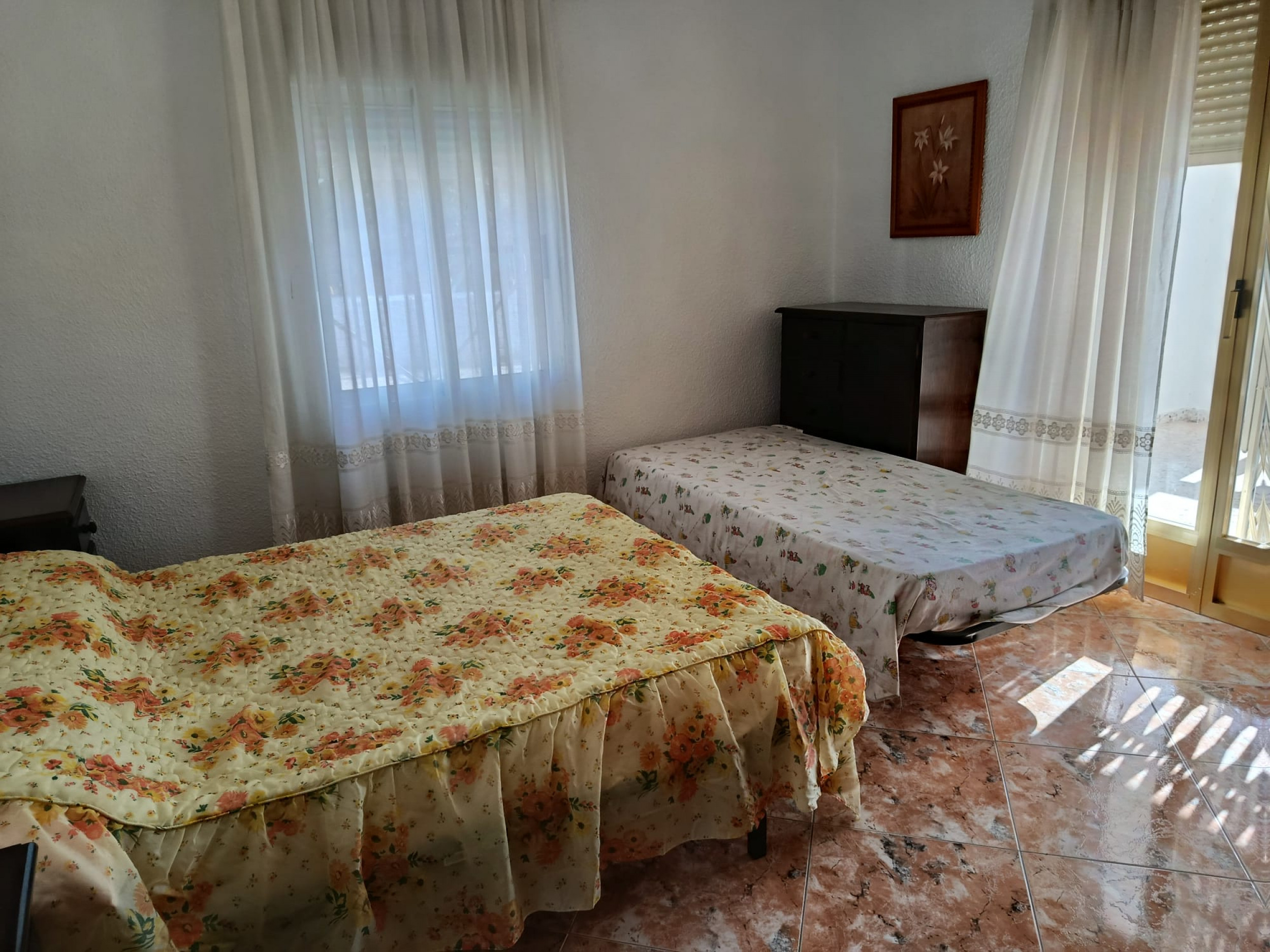 Resale - 5 Bedroom 2 Bathroom Villa in Elche -  - Alicante