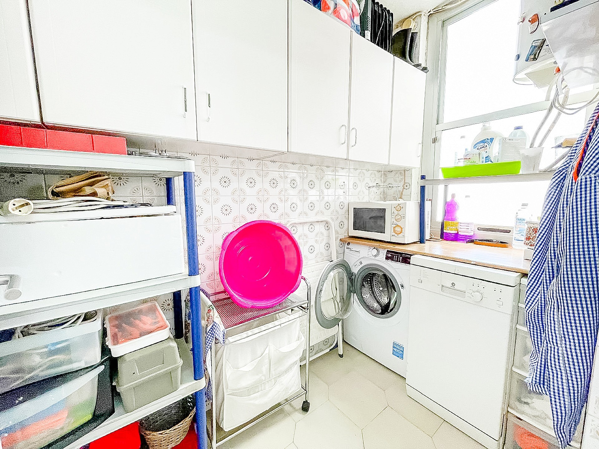 Resale - 3 Bedroom 2 Bathroom Apartment in Elda -  - Alicante