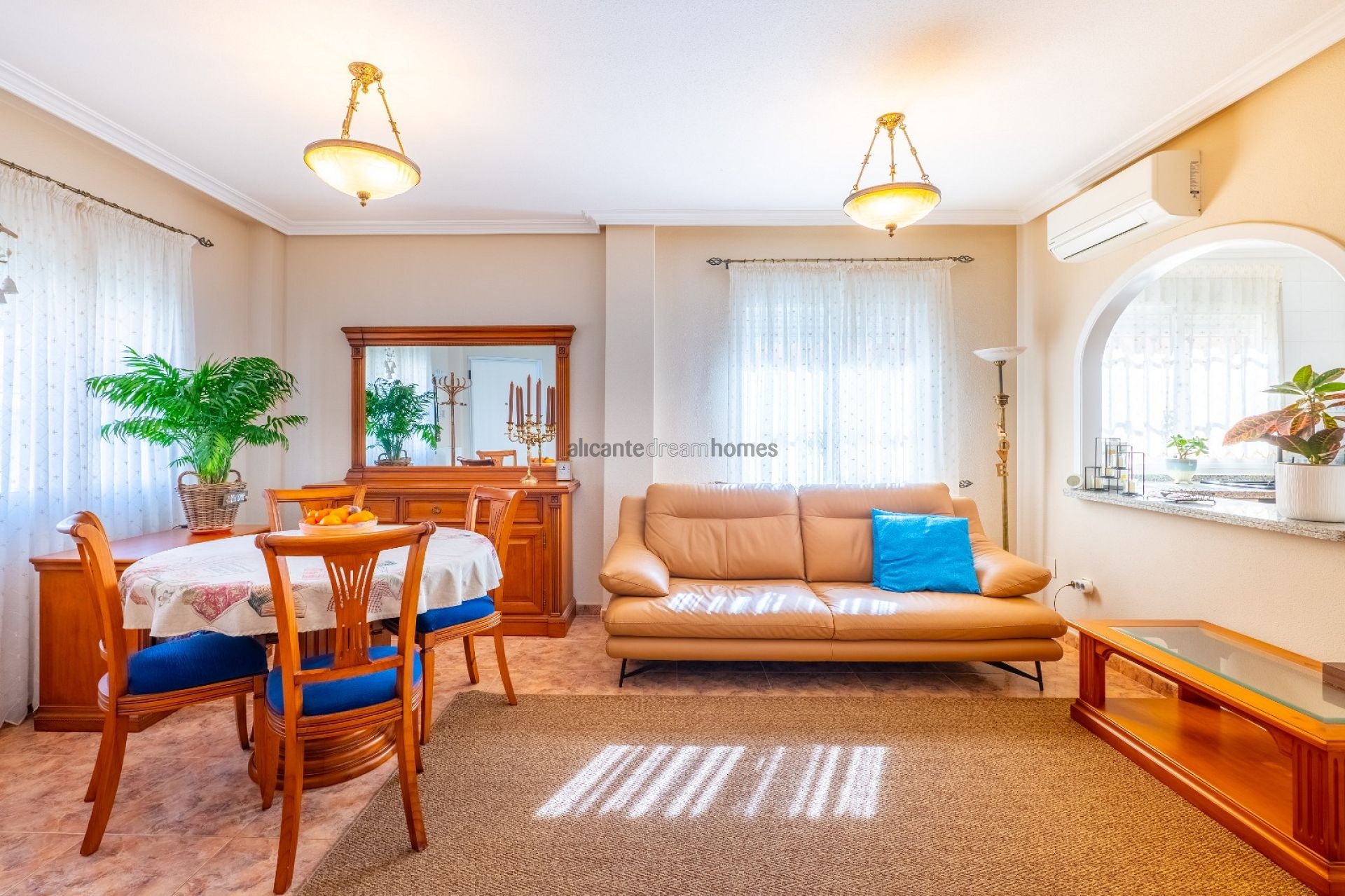 Resale - 2 Bedroom 2 Bathroom Duplex in Orihuela Costa -  - Alicante