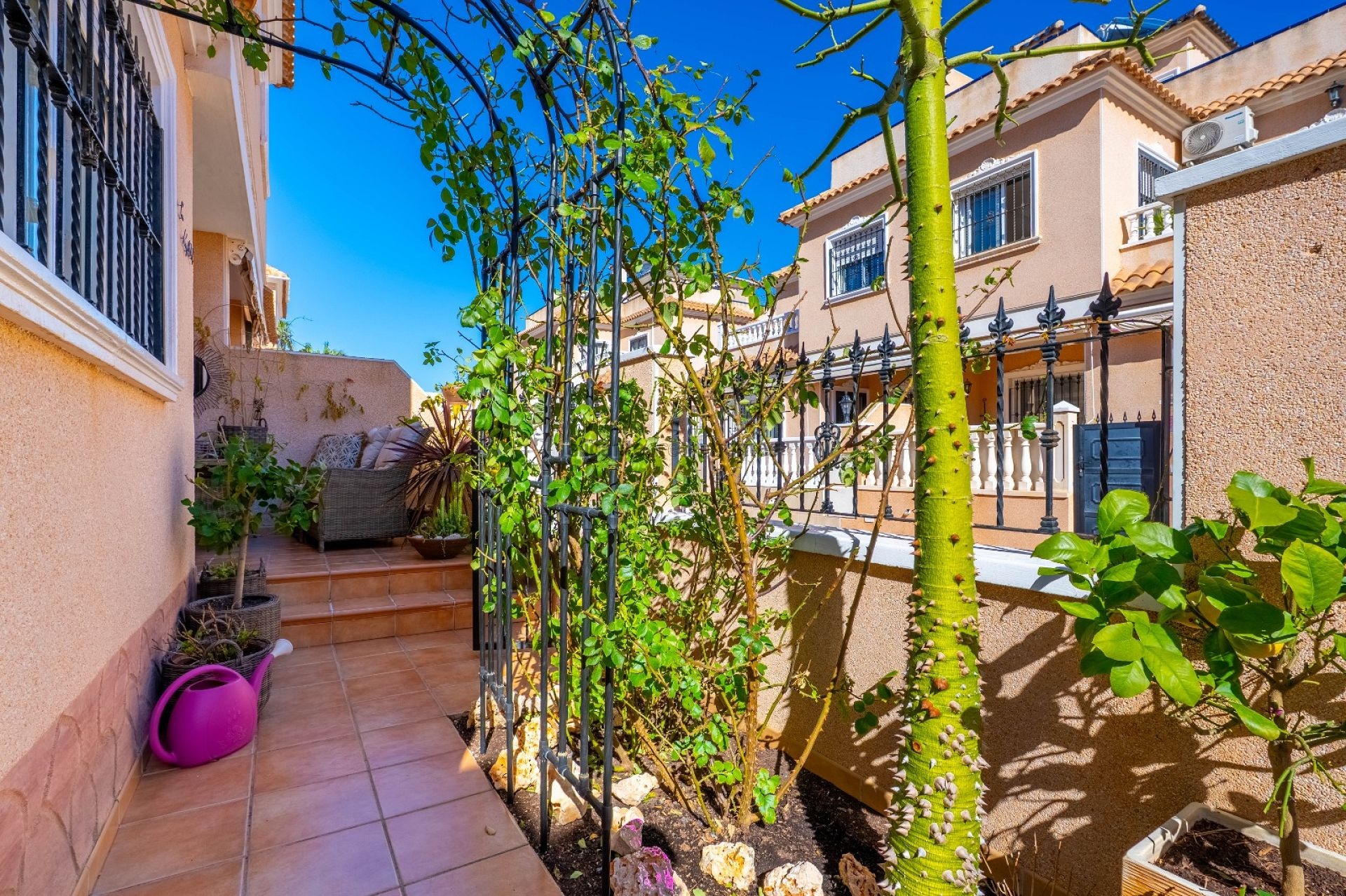 Resale - 2 Bedroom 2 Bathroom Duplex in Orihuela Costa -  - Alicante
